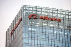 Alibaba Leads Chinese Tech Funding Spree With $3.2 Billion Deal