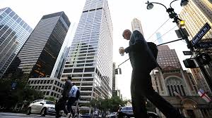 Return to office gaining momentum as AI reshapes corporate strategy